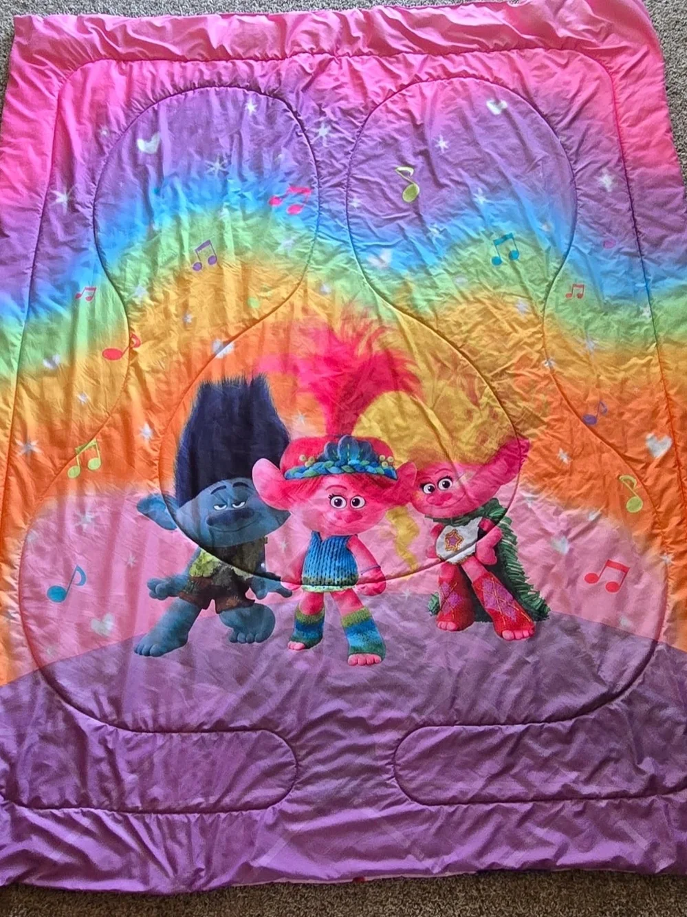 DreamWorks Trolls Band Together Reversible Twin / Full Comforter